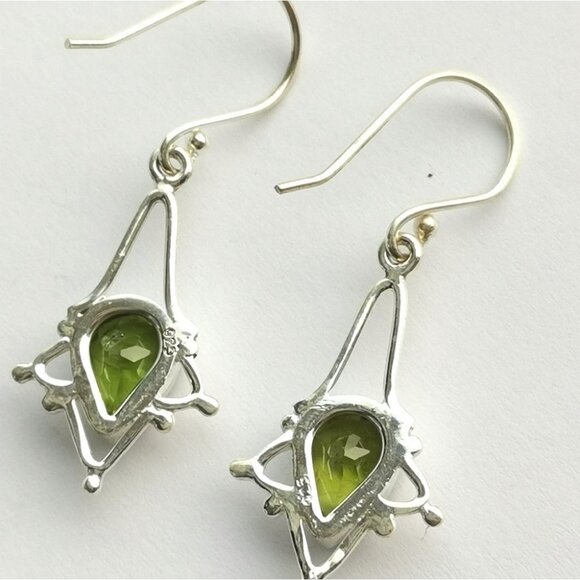 Sterling silver Peridot dangle drop earrings - Picture 4 of 7